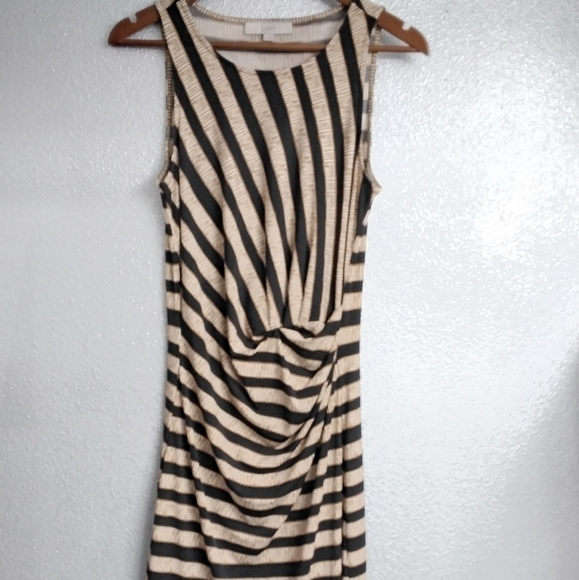 Loft Black & Tan Diagonal Stripes With Ruching At the Waist  Size S - Picture 1 of 4